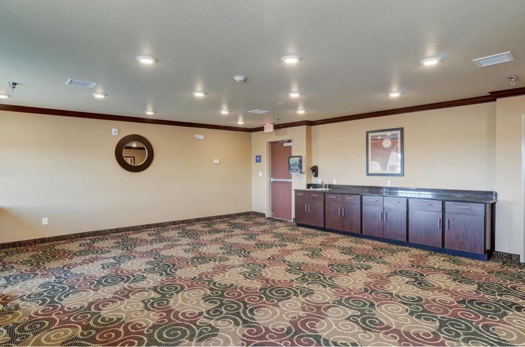 Cobblestone Inn & Suites - Lakin Exterior foto